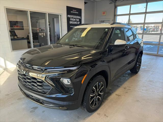 new 2025 Chevrolet TrailBlazer car, priced at $30,305