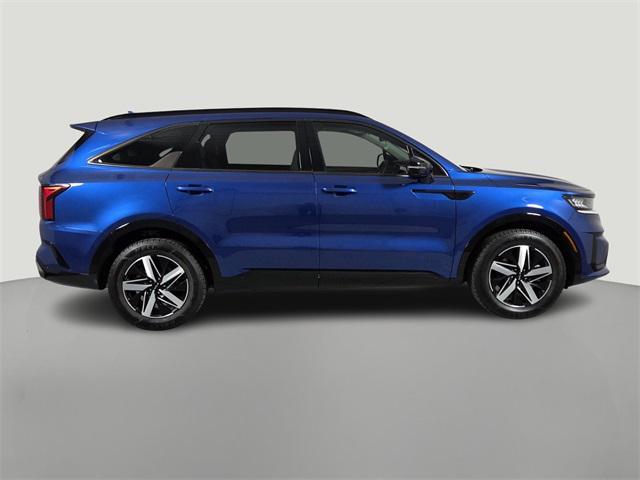 used 2023 Kia Sorento car, priced at $26,091
