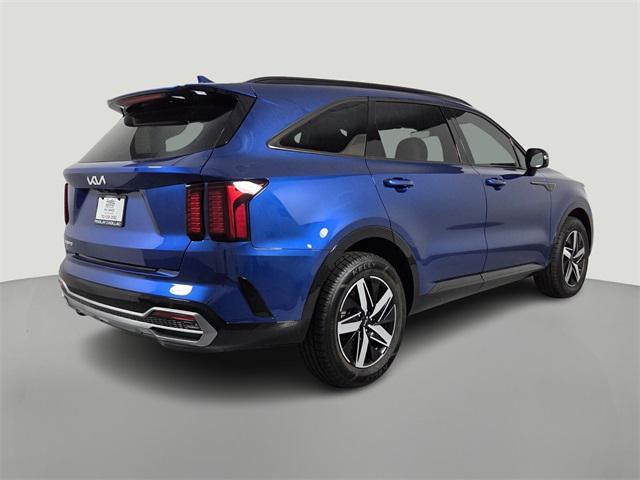 used 2023 Kia Sorento car, priced at $26,091