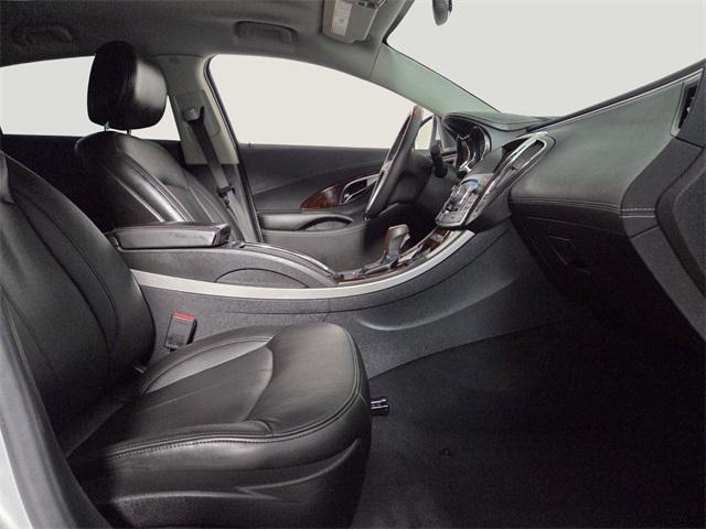 used 2010 Buick LaCrosse car, priced at $7,999