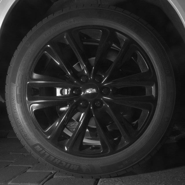 used 2021 Cadillac XT5 car, priced at $28,599