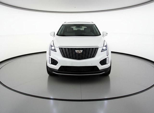 used 2021 Cadillac XT5 car, priced at $28,599