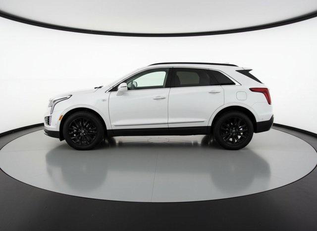 used 2021 Cadillac XT5 car, priced at $28,599