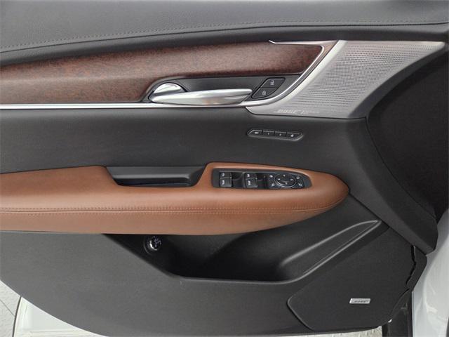 used 2021 Cadillac XT5 car, priced at $26,699