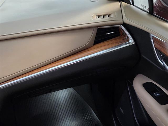 used 2019 Cadillac XT5 car, priced at $23,399