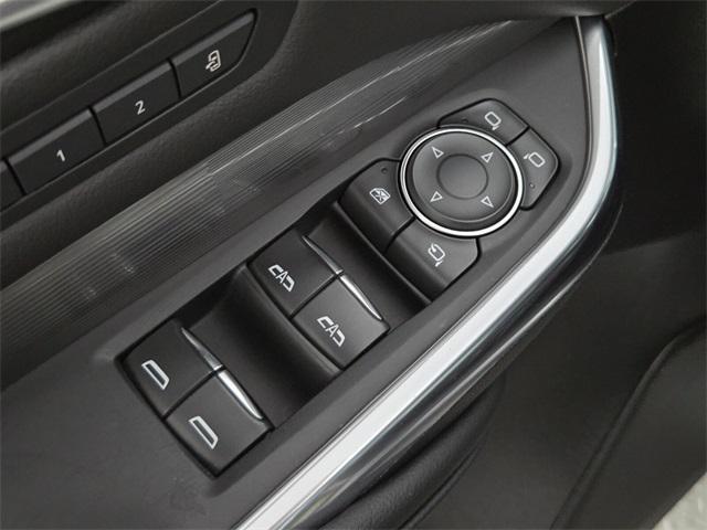 used 2024 Cadillac XT4 car, priced at $32,106