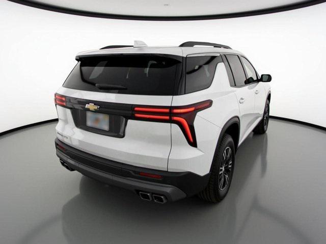 used 2025 Chevrolet Traverse car, priced at $36,199