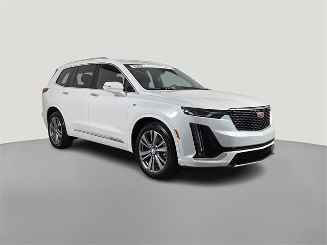 used 2025 Cadillac XT6 car, priced at $47,074