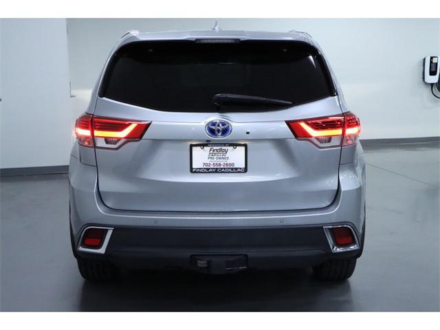 used 2017 Toyota Highlander Hybrid car, priced at $29,991