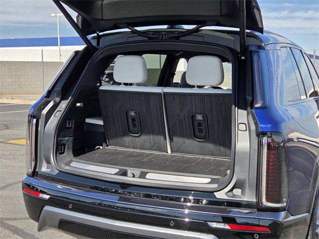 new 2026 Cadillac VISTIQ car, priced at $84,704