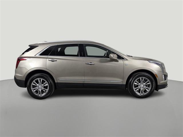 used 2022 Cadillac XT5 car, priced at $29,199