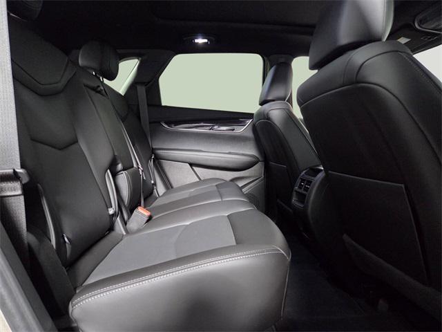 used 2022 Cadillac XT5 car, priced at $29,199