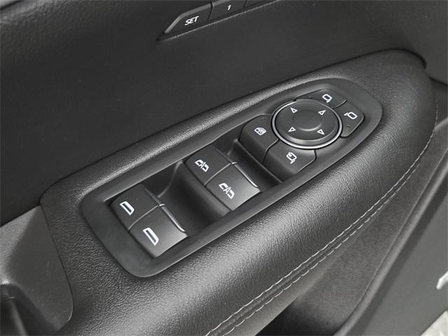 used 2025 Cadillac XT5 car, priced at $38,599