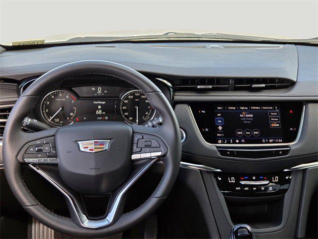 new 2025 Cadillac XT6 car, priced at $44,160