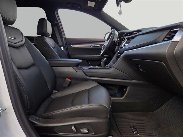 new 2025 Cadillac XT6 car, priced at $44,160