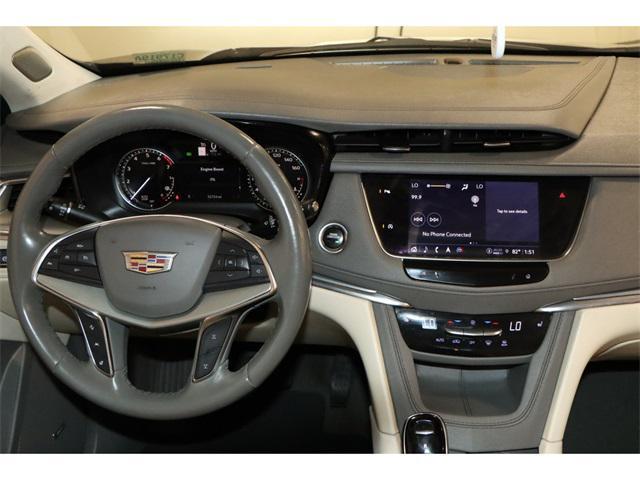 used 2023 Cadillac XT5 car, priced at $25,499