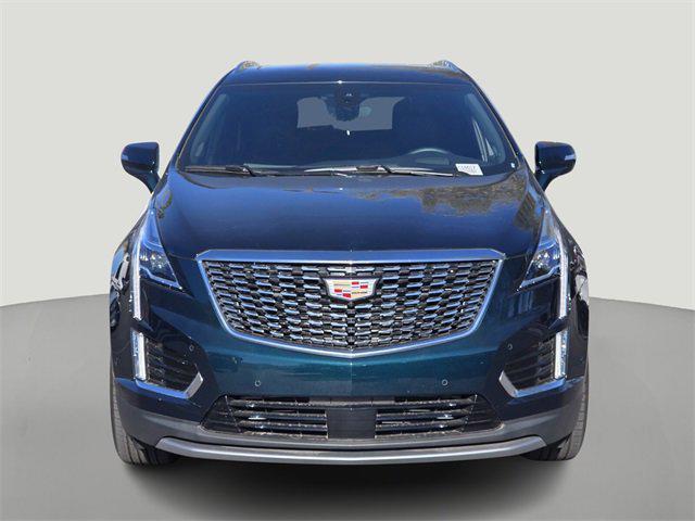 new 2025 Cadillac XT5 car, priced at $52,684