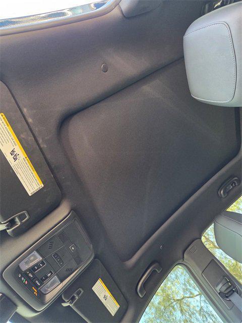 new 2025 Cadillac XT5 car, priced at $52,684