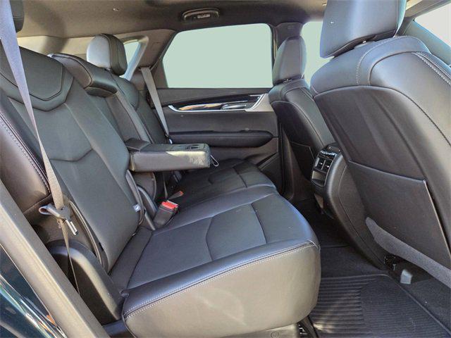 new 2025 Cadillac XT5 car, priced at $52,684