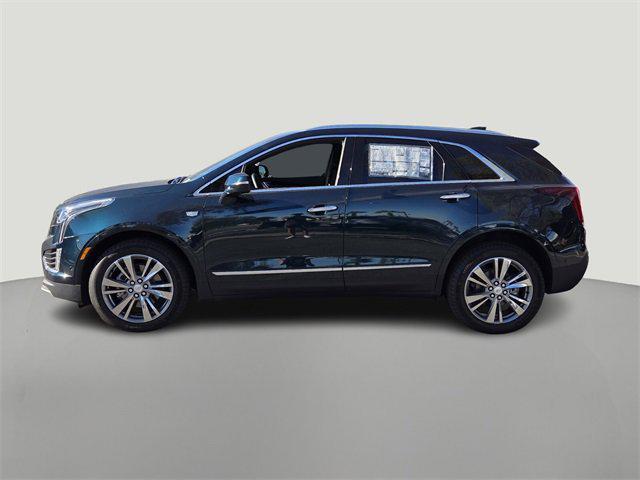 new 2025 Cadillac XT5 car, priced at $52,684