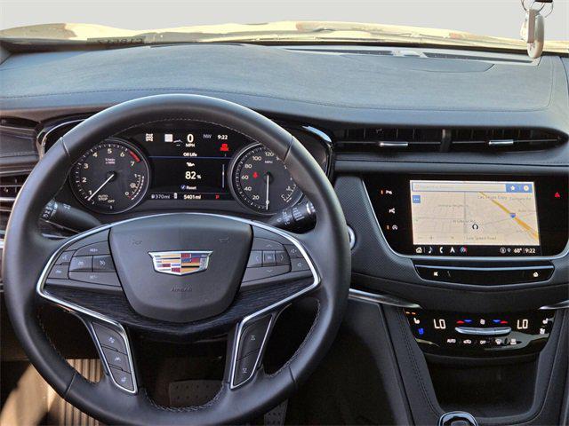 new 2025 Cadillac XT5 car, priced at $52,684