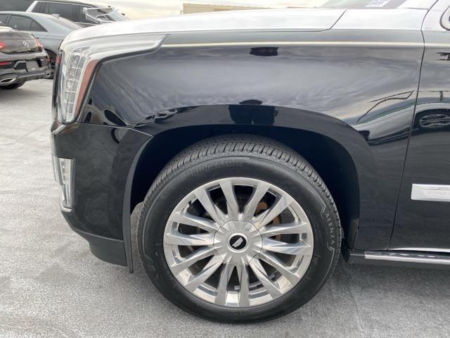 used 2015 Cadillac Escalade car, priced at $29,099