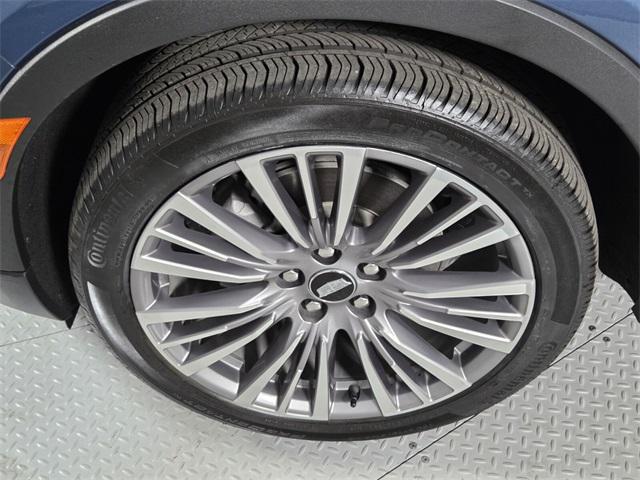 used 2024 Cadillac XT4 car, priced at $36,566