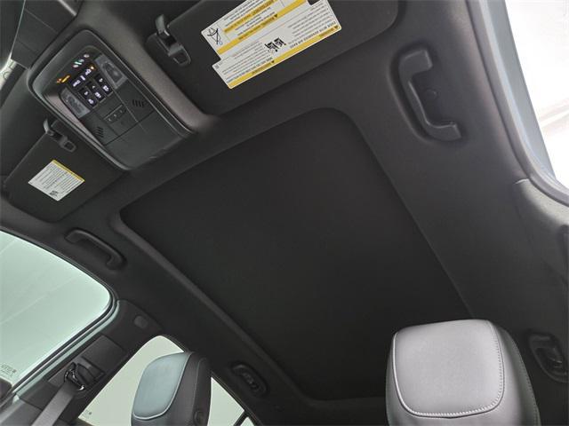 used 2024 Cadillac XT4 car, priced at $36,566