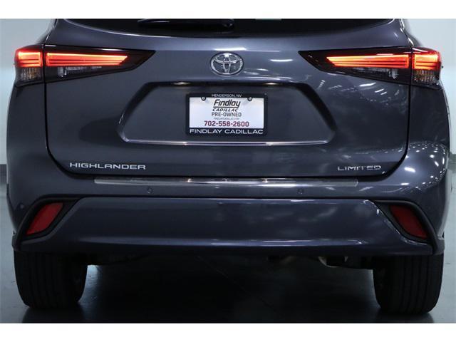 used 2025 Toyota Highlander car, priced at $47,252