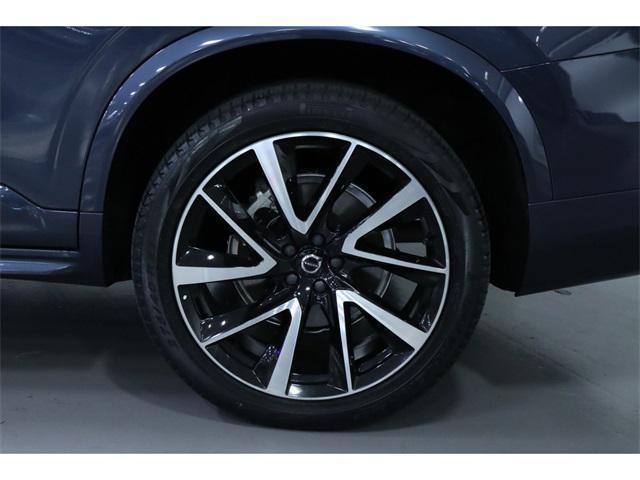 used 2022 Volvo XC90 car, priced at $35,086