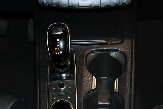 used 2022 Cadillac XT4 car, priced at $27,988