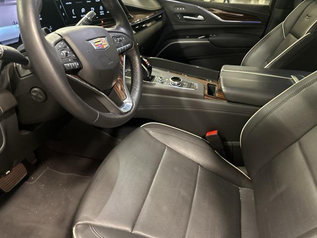used 2024 Cadillac Escalade ESV car, priced at $89,299