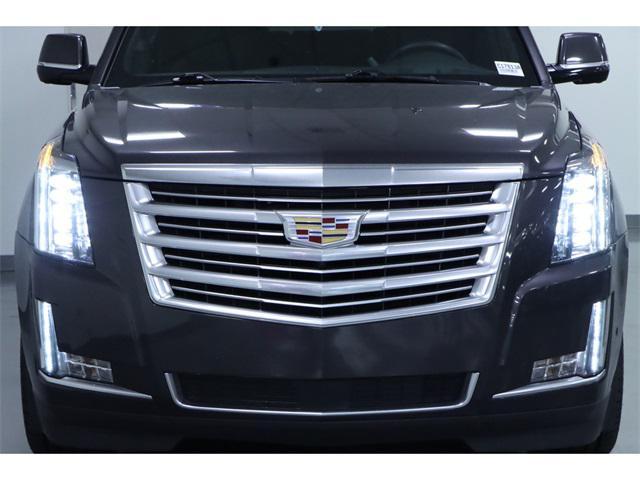 used 2018 Cadillac Escalade ESV car, priced at $34,443