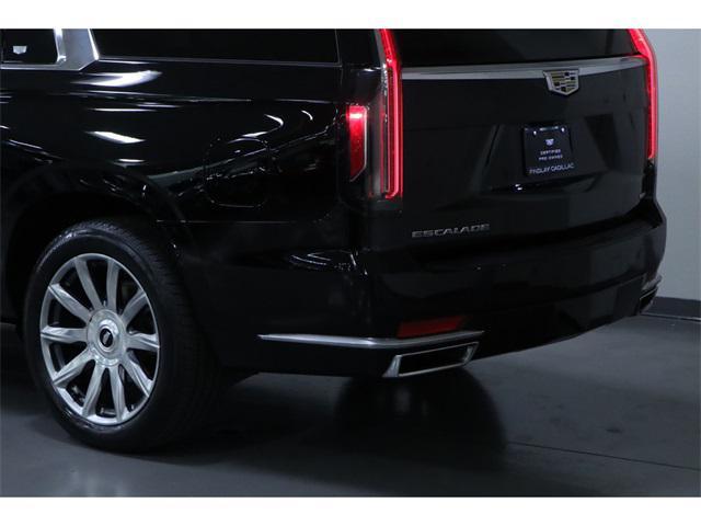 used 2022 Cadillac Escalade ESV car, priced at $71,399