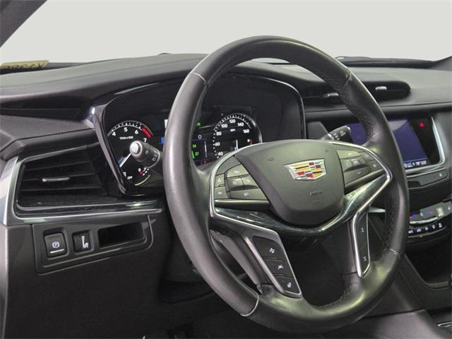 used 2023 Cadillac XT5 car, priced at $31,099