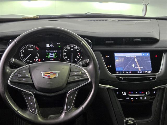 used 2023 Cadillac XT5 car, priced at $31,099