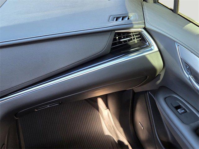 new 2025 Cadillac XT6 car, priced at $45,759