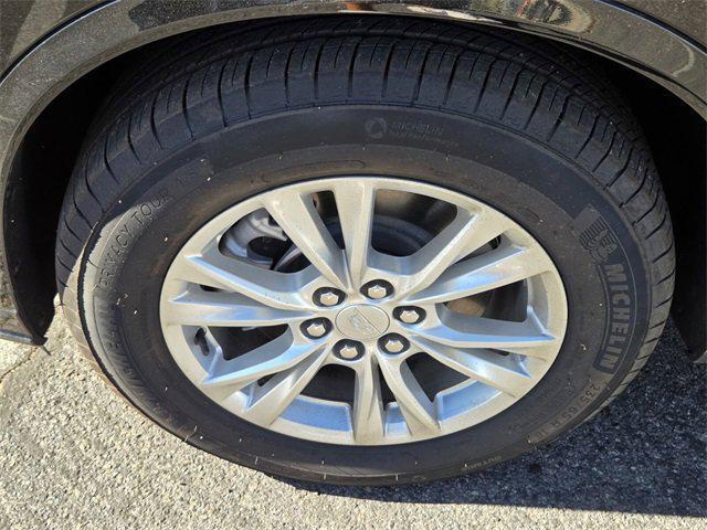 new 2025 Cadillac XT6 car, priced at $45,759