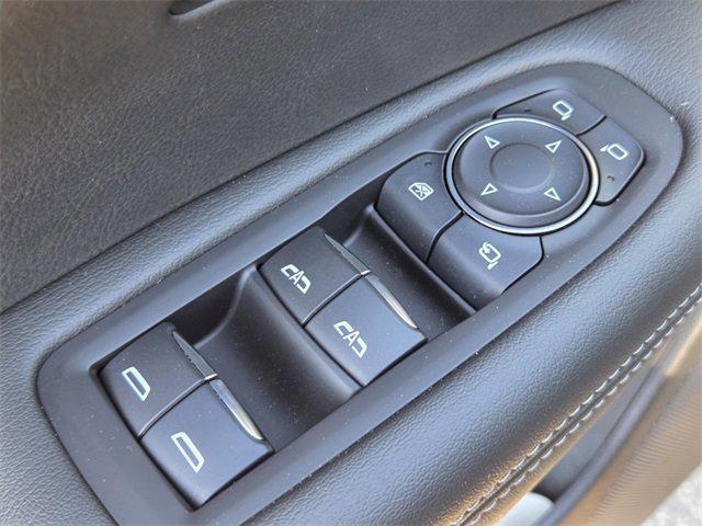 new 2025 Cadillac XT6 car, priced at $45,759