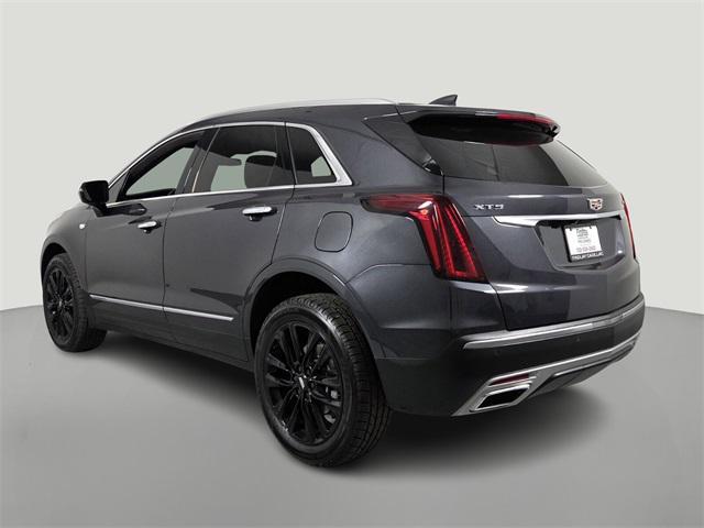 used 2022 Cadillac XT5 car, priced at $33,255