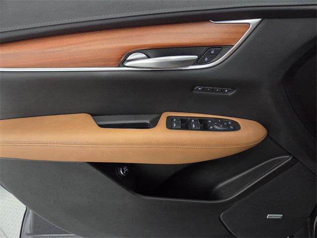 used 2022 Cadillac XT5 car, priced at $33,255