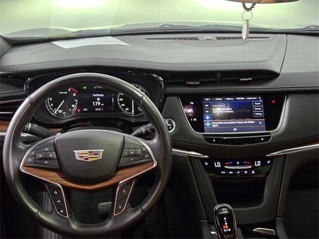 used 2022 Cadillac XT5 car, priced at $33,255