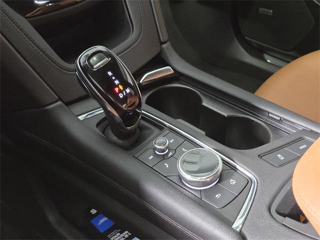 used 2022 Cadillac XT5 car, priced at $33,255