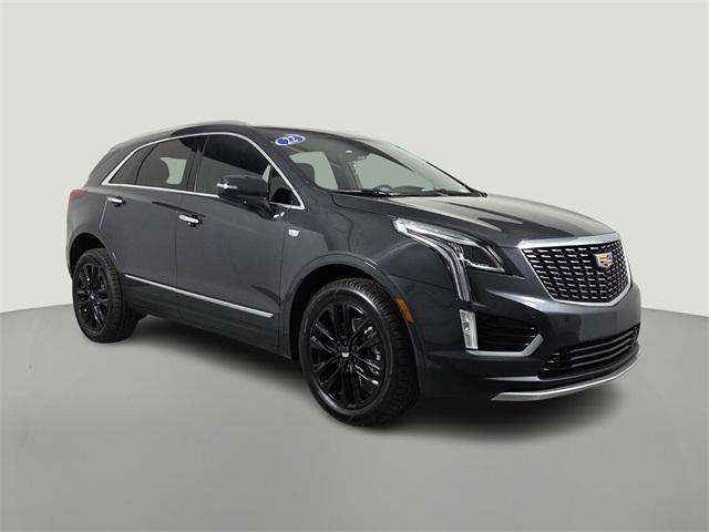 used 2022 Cadillac XT5 car, priced at $33,255