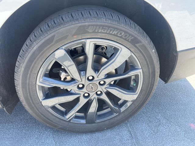used 2022 Chevrolet Equinox car, priced at $23,510