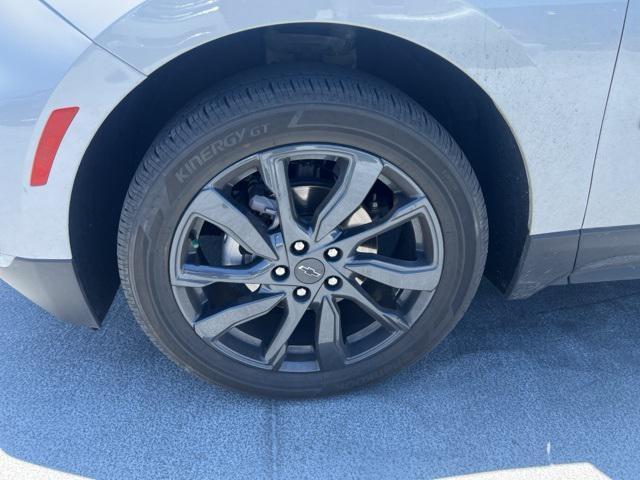used 2022 Chevrolet Equinox car, priced at $23,510