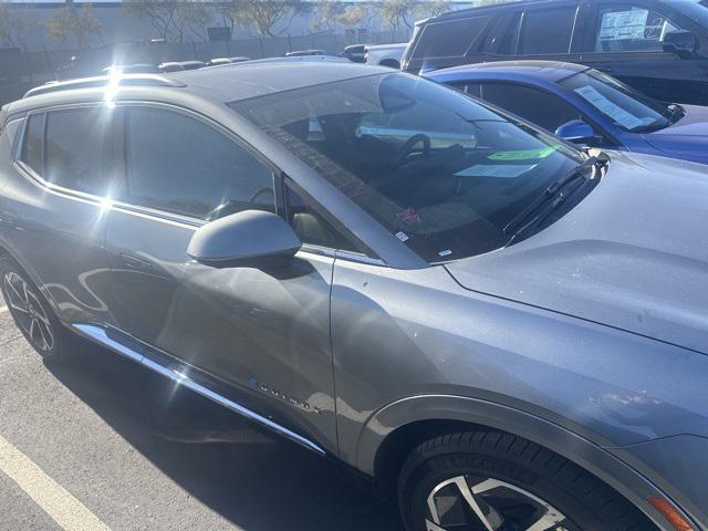 used 2025 Chevrolet Equinox EV car, priced at $23,899