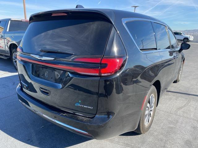 used 2022 Chrysler Pacifica Hybrid car, priced at $28,299