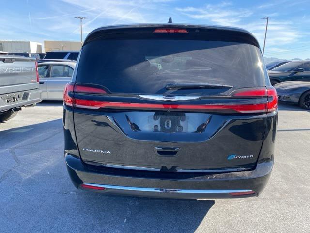 used 2022 Chrysler Pacifica Hybrid car, priced at $28,299