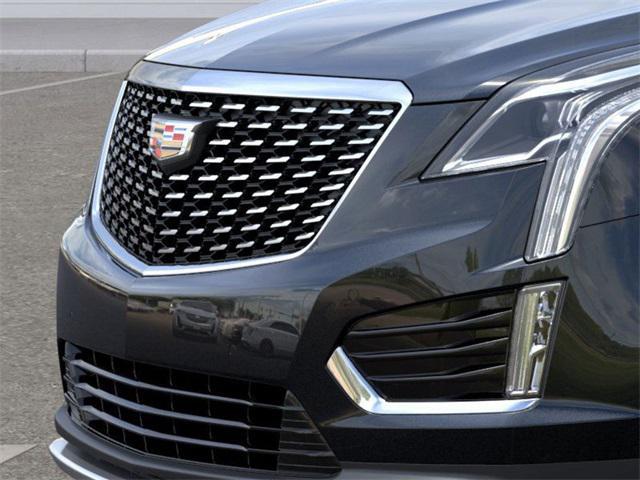 new 2025 Cadillac XT5 car, priced at $52,815